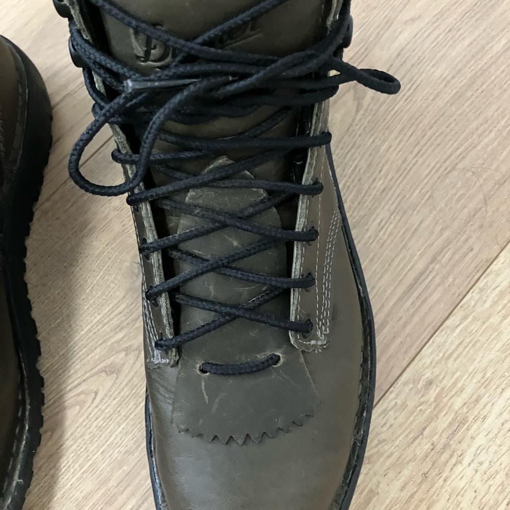 Danner Women’s Olive Leather Boots - Picture 12 of 12